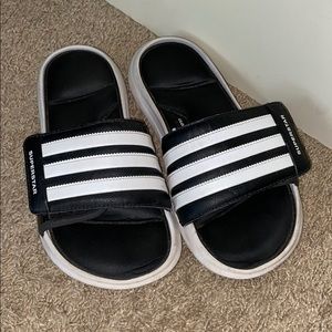 ADIDAS SUPER STAR MEMORY FOAM SLIDES